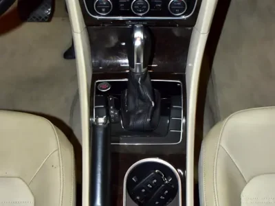 2016 Volkswagen Passat SEL 1.8-liter Turbocharged 4-cylinder Engine Red Beige Sedan GCC