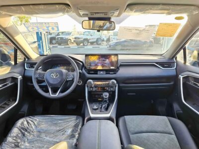 2025 Toyota RAV 4 ADVENTURE CVT FLAGHSIP 2.0L 4 Cylinders Petrol Engine White Black SUV