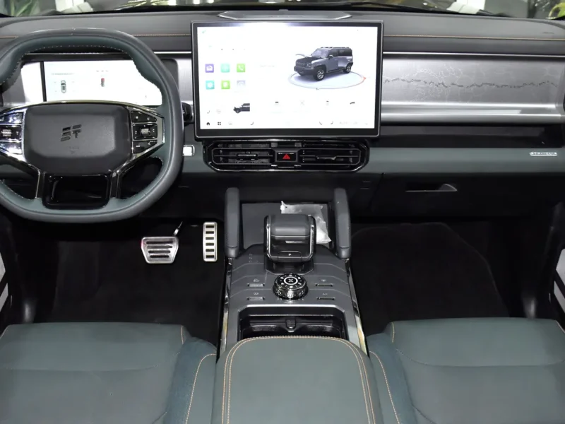 2025 Jetour T2 2.0L 4WD 4 Cylinders Petrol Engine Black Green SUV GCC Specs Automatic