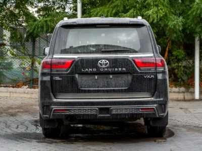 2026 Toyota Land Cruiser VXR 3.5 Litres Twin-Turbo V6 Petrol Engine Black Red SUV GCC