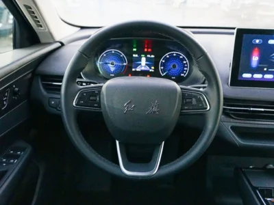 2024 HONGQI E-QM5 T3 EDITION Electric Vehicle White Black Sedan Chinese Specs