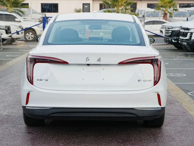 2024 HONGQI E-QM5 T3 EDITION Electric Vehicle White Black Sedan Chinese Specs