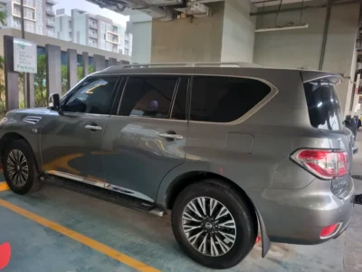 2014 Nissan Patrol LE 8 Cylinders Petrol Engine Grey Beige SUV GCC Specs Excellent Condition