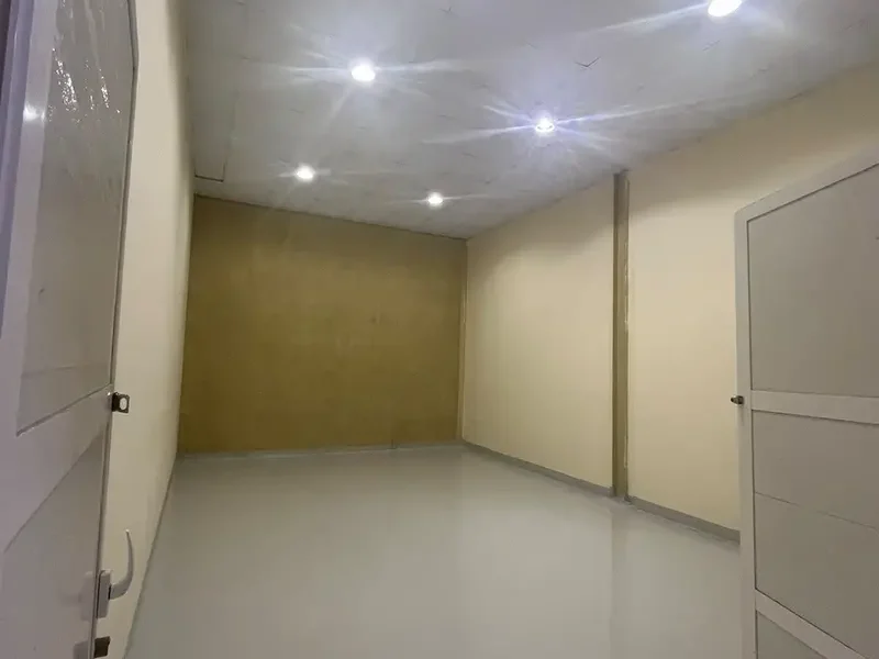 450 sqft Al Quoz 4 READY TO MOVE IN STORAGE WAREHOUSE