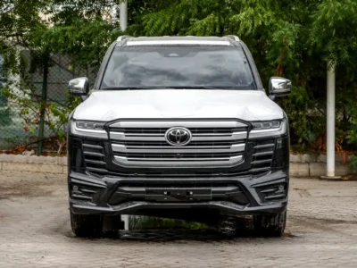 2026 Toyota Land Cruiser VXR 3.5 Litres Twin-Turbo V6 Petrol Engine Black Red SUV GCC