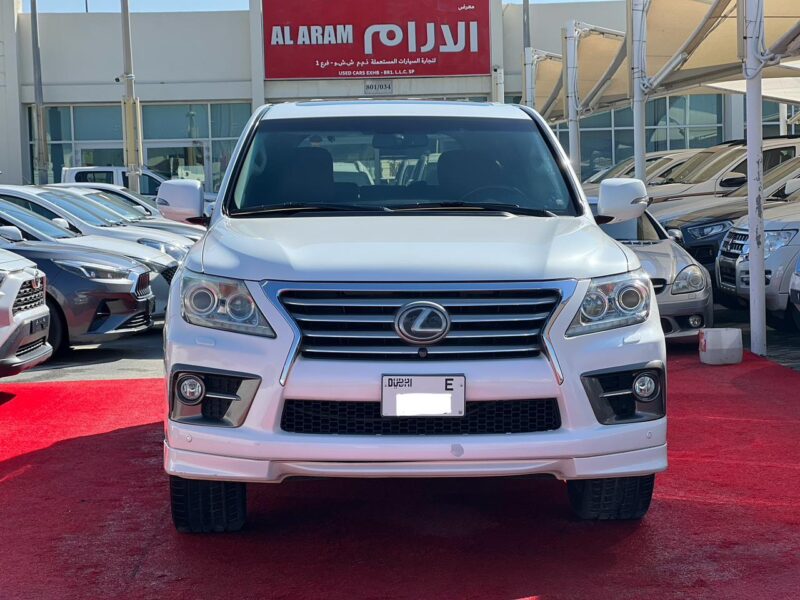 2012 Lexus LX 570 5.7 Litres 8 Cylinders Petrol Engine White Tan SUV GCC Specs Full Option