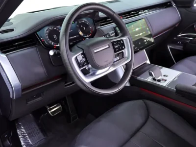 2025 Land Rover Range Rover HSE 6 Cylinders Petrol Engine White Black SUV Automatic