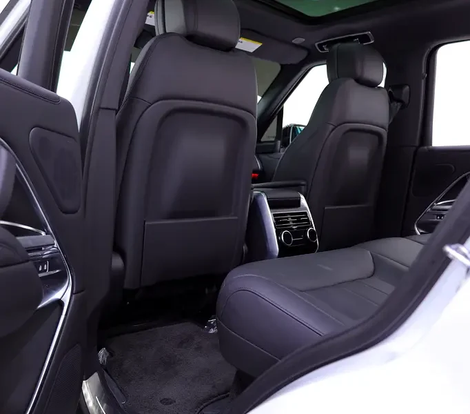 2025 Land Rover Range Rover HSE 6 Cylinders Petrol Engine White Black SUV Automatic