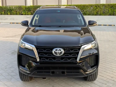 2021 Toyota Fortuner EXR 2.7 Litres 4-Cylinder Petrol Engine Black Orange SUV GCC Specs