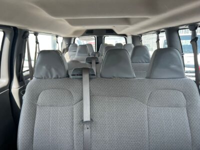 2020 Chevrolet Express 6.0L V8 Vortec Petrol Engine 15 Seaters White Grey Van GCC Specs