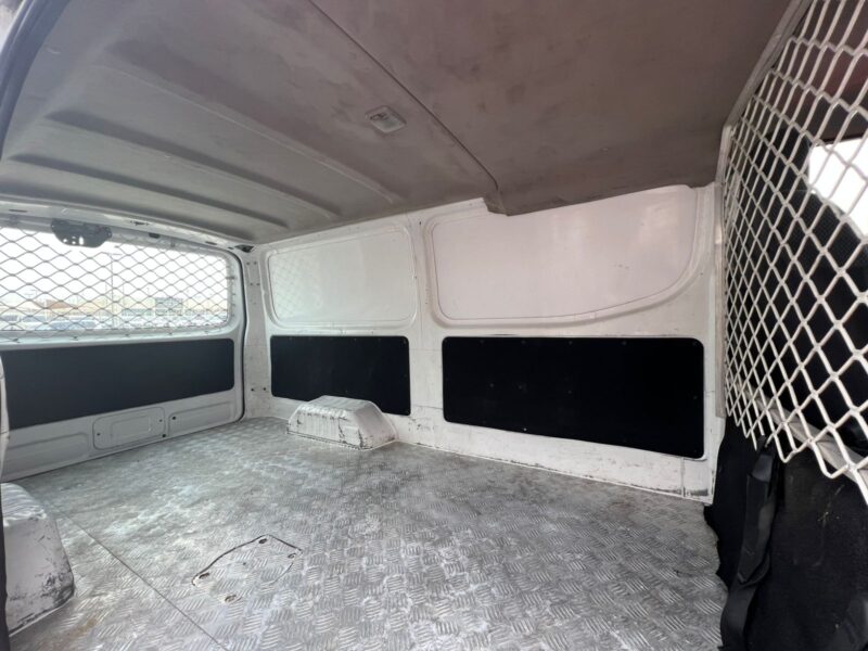 2020 Nissan Urvan 2.5 Litres 4 Cylinders Petrol Engine White Grey Van GCC Specs Automatic