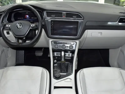 2019 Volkswagen Tiguan SEL 4 Cylinders Petrol Engine White Beige Crossover GCC Specs