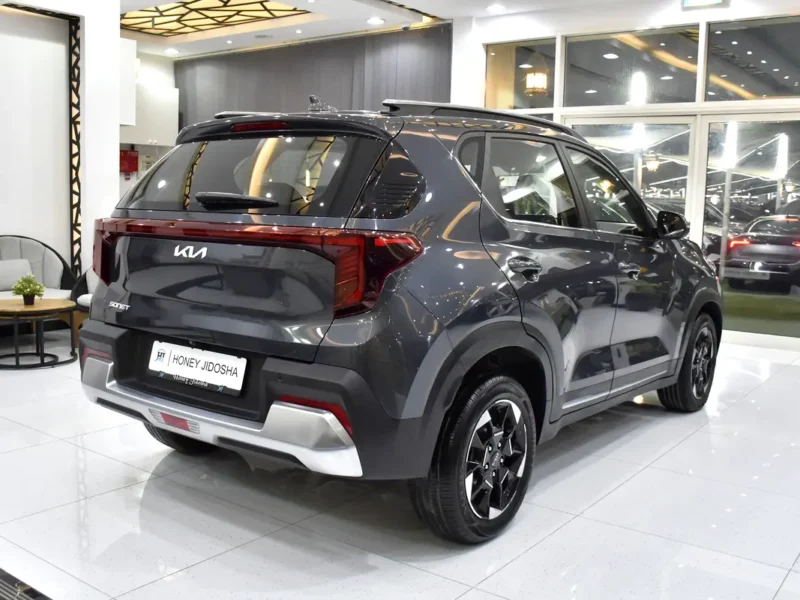 2025 Kia Sonet 1.5 Litres 4 Cylinders Petrol Engine Grey Tan Crossover GCC Specs