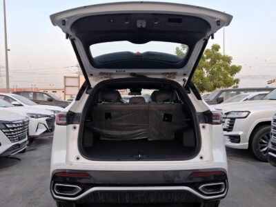 2026 Changan CS-55 Plus 1.5 Litres 4-Cylinder Petrol Engine White Black SUV Automatic