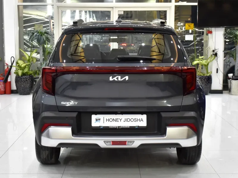 2025 Kia Sonet 1.5 Litres 4 Cylinders Petrol Engine Grey Tan Crossover GCC Specs