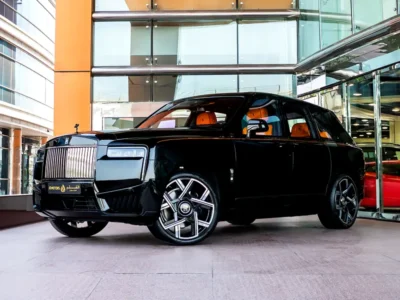 2026 Rolls-Royce Cullinan Black Badge Twin-Turbo V12 Petrol Engine Black Orange SUV