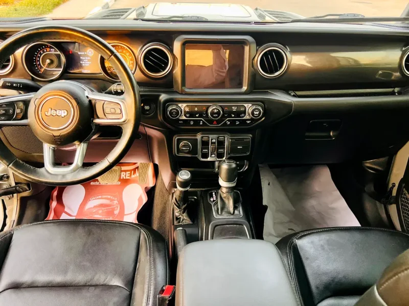 2021 Jeep Wrangler 6 Cylinders Petrol Engine Grey Black SUV Excellent Condition US Specs