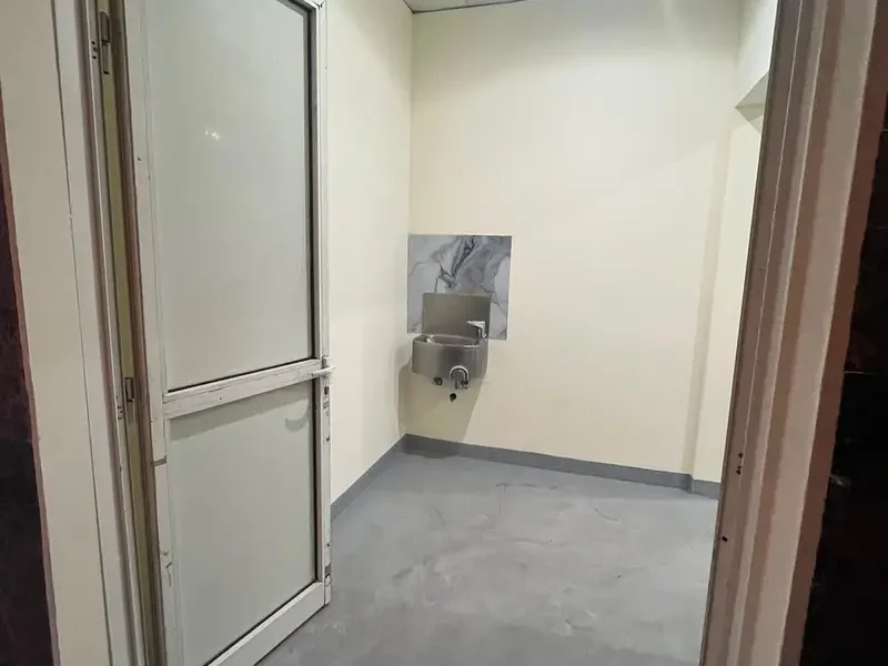 Brand New - 465 SQFT READY TO MOVE IN STORAGE WAREHOUSE