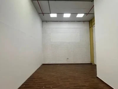 500 SQFT Low Budget Storage Warehouse Ready to Move in Al Quoz (BK)