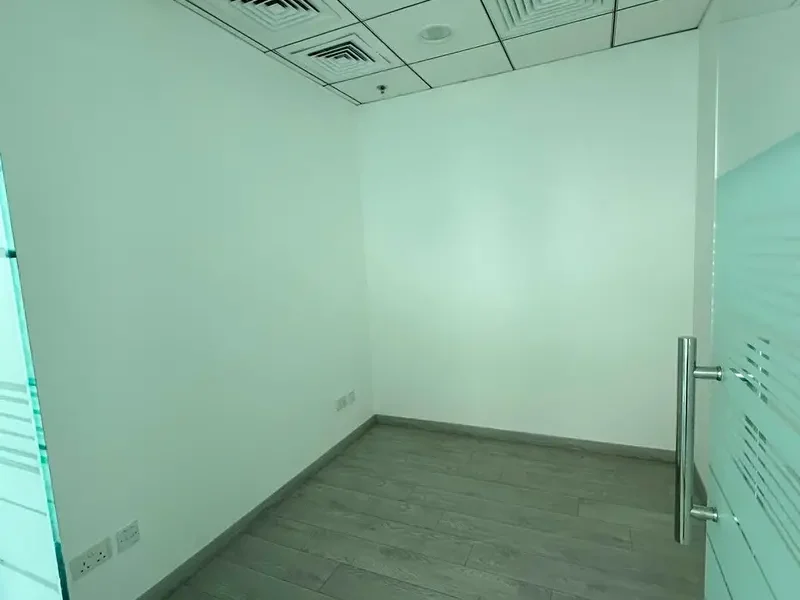 500 SQFT Low Budget Storage Warehouse Ready to Move in Al Quoz (BK)