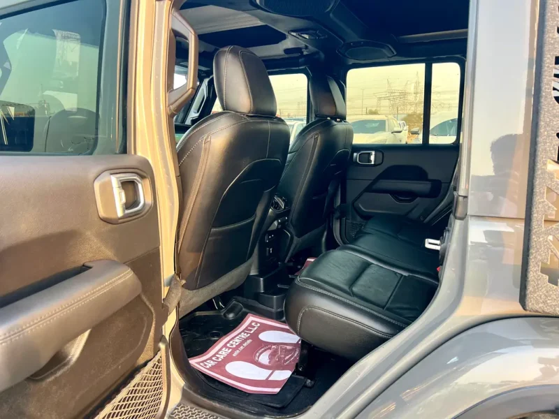 2021 Jeep Wrangler 6 Cylinders Petrol Engine Grey Black SUV Excellent Condition US Specs