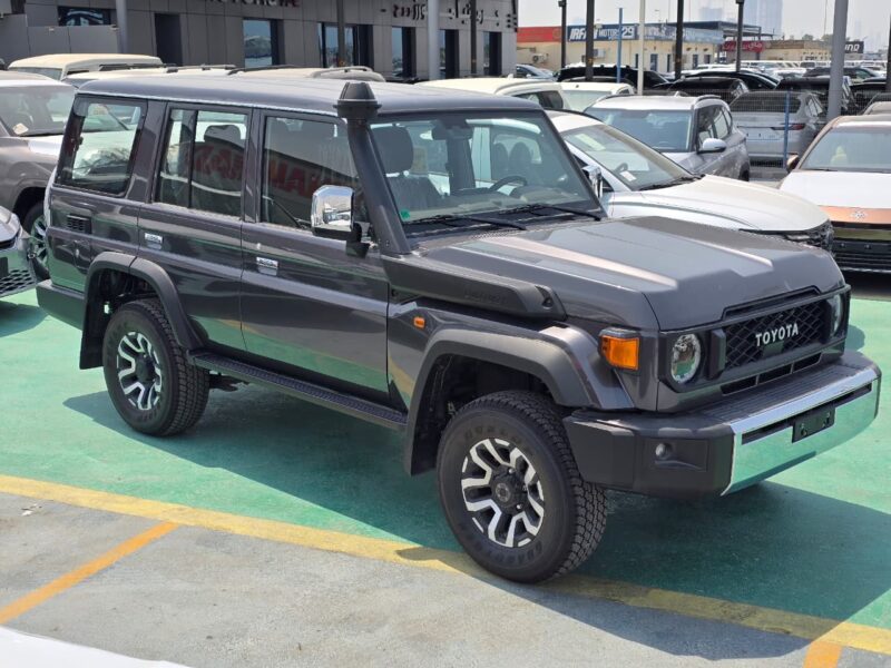 2026 TOYOTA LAND CRUISER 76 HARDTOP LX 4.0L V6 Petrol Engine Grey Brown SUV GCC
