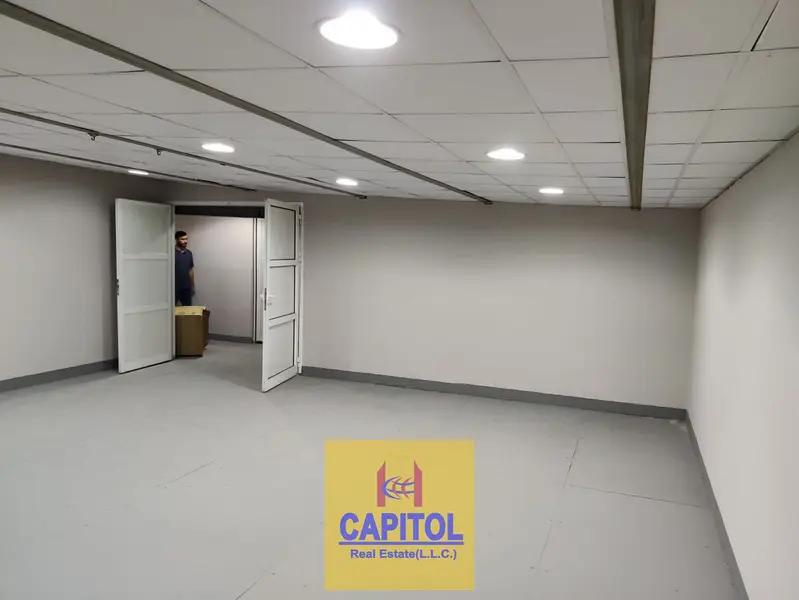525 SQFT MEZZANINE FLOOR WAREHOUSE AVAILABLE WITHOUT EJARI