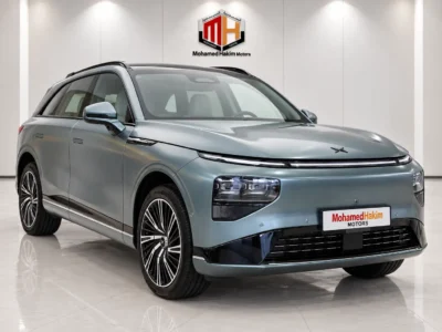 2027 XPENG G9 LONG RANGE ELECTRIC Vehicle Green Tan SUV GCC Specs Automatic