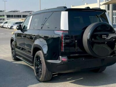 2027 ROX Adamas 1.5 Turbo 4 cylinders Petrol Engine Black White Luxury SUV GCC