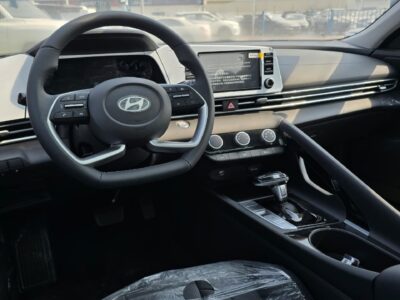 2026 HYUNDAI ELANTRA 1.5 Litres 4 Cylinders Petrol Engine Black Sedan GCC Specs Automatic