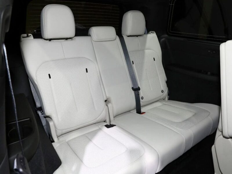 2027 ROX Adamas 1.5 Turbo 4 cylinders Petrol Engine Black White Luxury SUV GCC