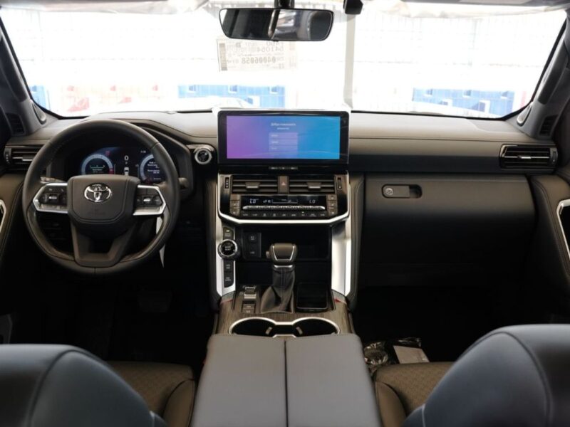 2026 Toyota Land Cruiser VXR 3.5 Litres 6 Cylinders Hybrid Engine Black SUV European Specs