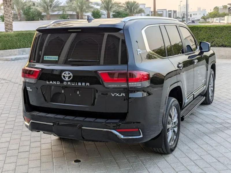 2023 Toyota Land Cruiser VXR Twin-Turbo V6 Engine Black Red SUV GCC Specs Excellent Condition
