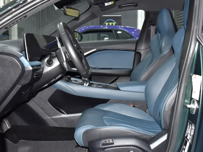 2025 MG MG 7 Luxury 4 Cylinders Petrol Engine Green Blue Sedan GCC Specs Automatic