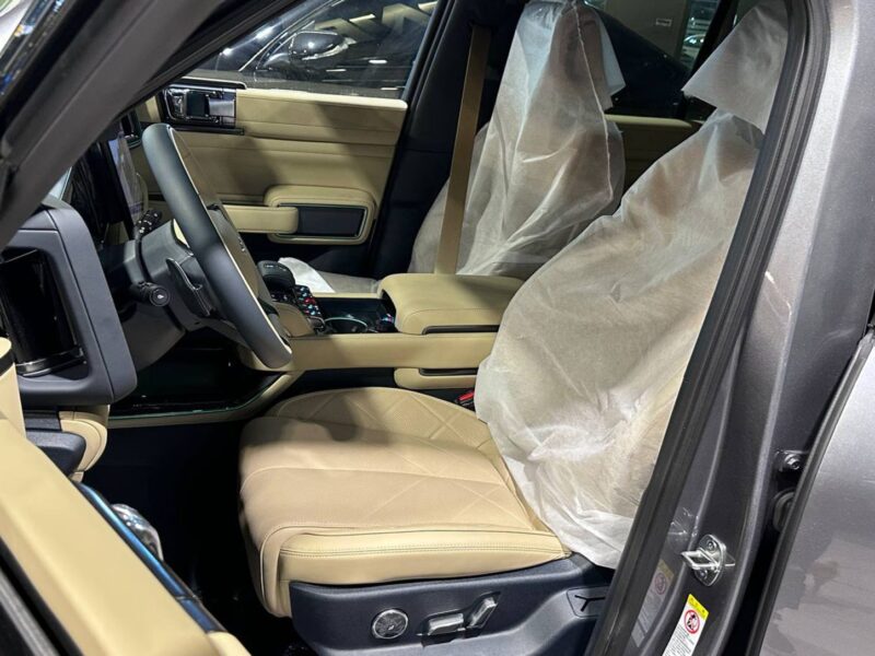 2025 BYD LEOPARD 5 1.5 Lites 4 Cylinders Hybrid Engine Silver Beige SUV Chinese Specs