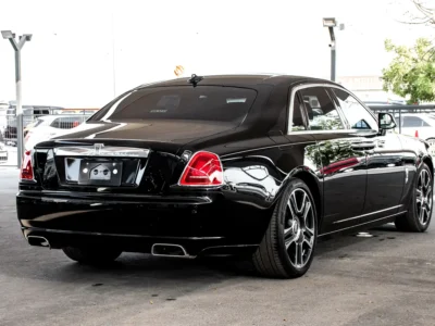 2017 Rolls-Royce Ghost Standard 12 Cylinders Petrol Engine Black Beige Sedan Automatic