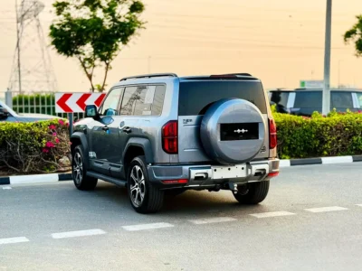 2026 BYD Leopard 5 Ultra 1.5L Turbocharged 4 Cylinders Plug-in Hybrid Engine Grey Black SUV