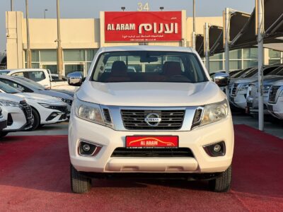 2020 Nissan Navara 2.5 Litres 4 Cylinders Petrol Engine White Red Pickup Truck GCC Specs
