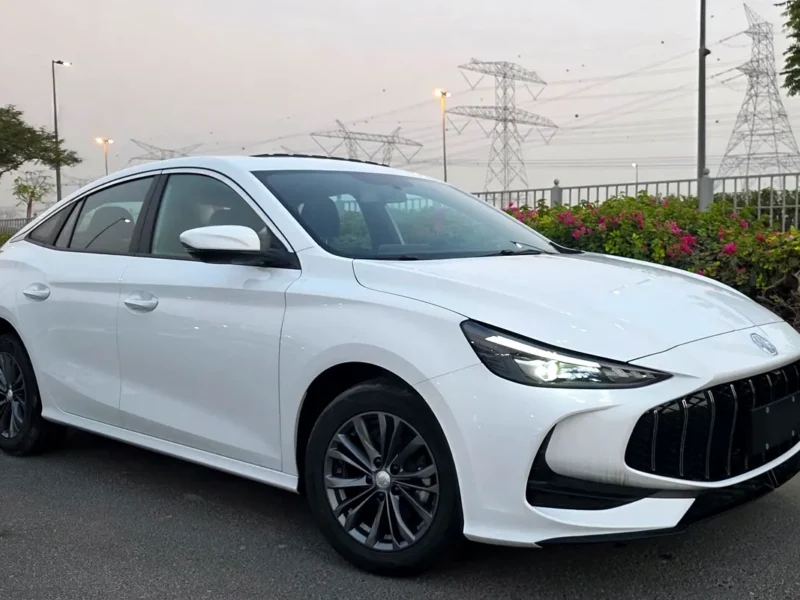 2026 MG MG5 4 Cylinders Petrol Engine White Black Sedan Chinese Specs Automatic