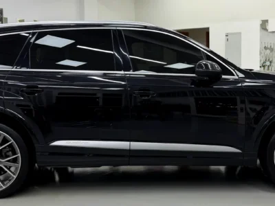 2019 Audi Q7 55 TFSI quattro S 3.0L Turbocharged V6 Petrol Engine Black Brown SUV GCC
