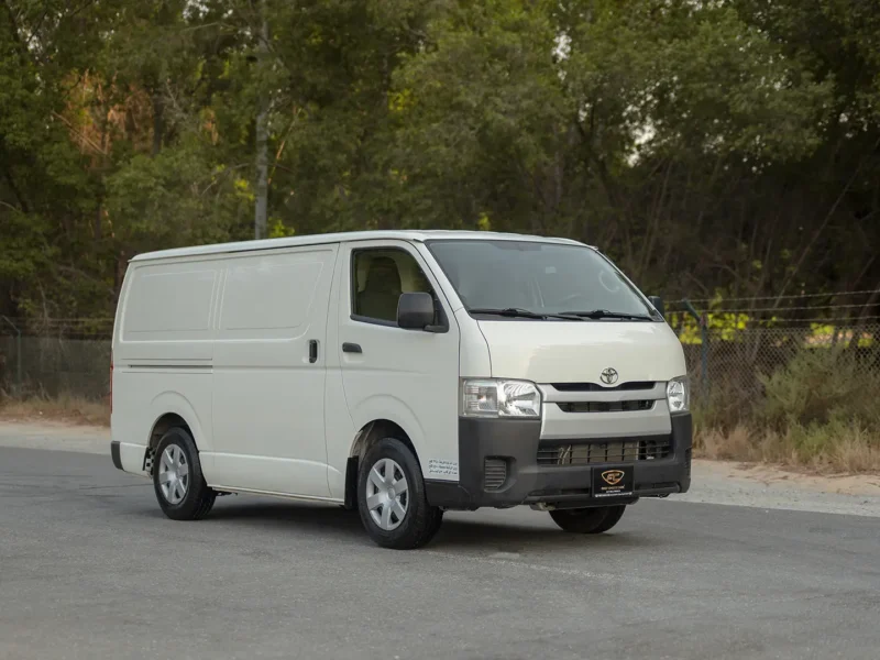 2022 Toyota Hiace GL Standard Roof 2.7 Litres 4 Cylinders Petrol Engine White Grey Van GCC