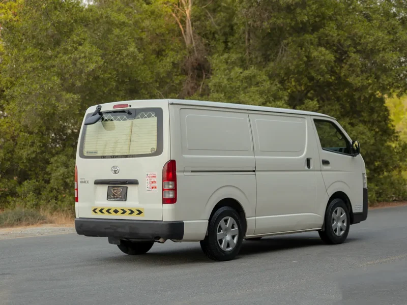 2022 Toyota Hiace GL Standard Roof 2.7 Litres 4 Cylinders Petrol Engine White Grey Van GCC