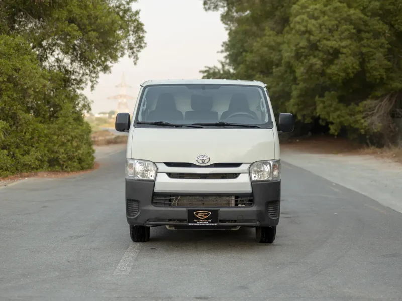 2022 Toyota Hiace GL Standard Roof 2.7 Litres 4 Cylinders Petrol Engine White Grey Van GCC
