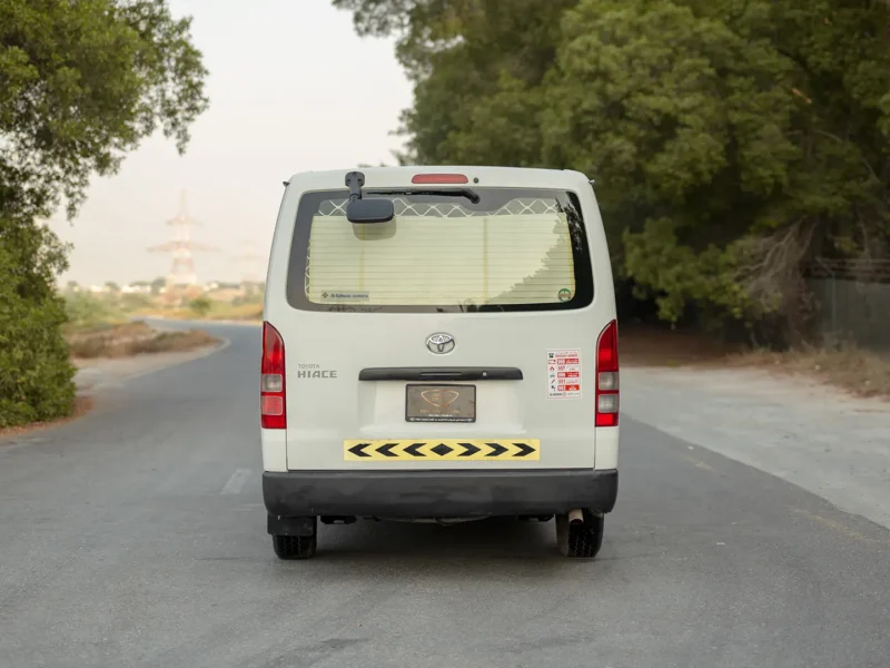 2022 Toyota Hiace GL Standard Roof 2.7 Litres 4 Cylinders Petrol Engine White Grey Van GCC