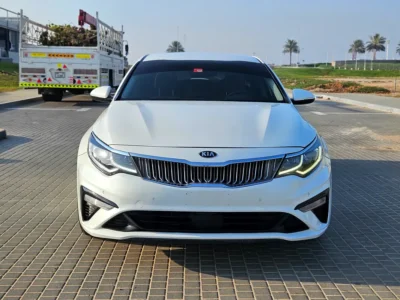 2020 Kia Optima EX Premium 4 Cylinders Petrol Engine White Beige Family Sedan GCC Specs