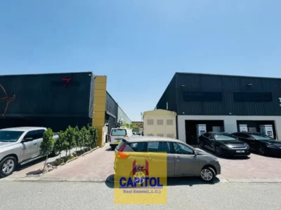 5,799 sqft PRIME LOCATION COMMERCIAL WAREHOUSE/ SHOWROOM AVAILABLE FOR RENT DIRECT FROM THE OWNER