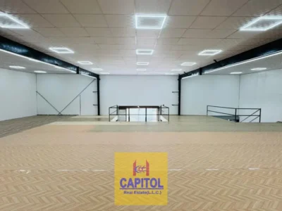 5,799 sqft PRIME LOCATION COMMERCIAL WAREHOUSE/ SHOWROOM AVAILABLE FOR RENT DIRECT FROM THE OWNER