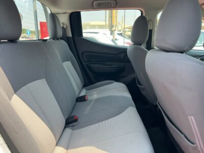 2020 Mitsubishi L200 2.4 Litres 4 Cylinders Petrol Engine Silver Grey Pickup Truck Manual