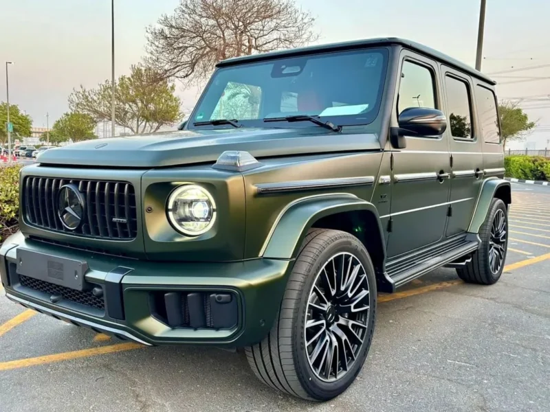 2027 Mercedes-Benz G 63 AMG STANDARD 4.0L V8 Biturbo Petrol Engine Green Red SUV