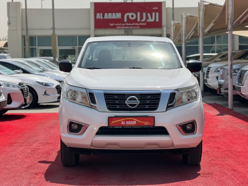 2020 Nissan Navara 4X2 2.5 Litres 4 Cylinders Petrol Engine White Red Pickup Truck Automatic